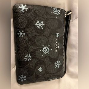 COPY - Coach Snowflake Small Zip